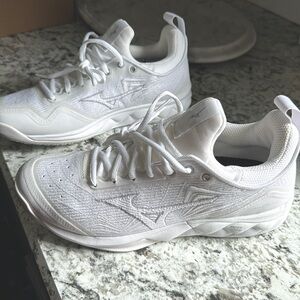 Womens Mizuno Volleyball shoes